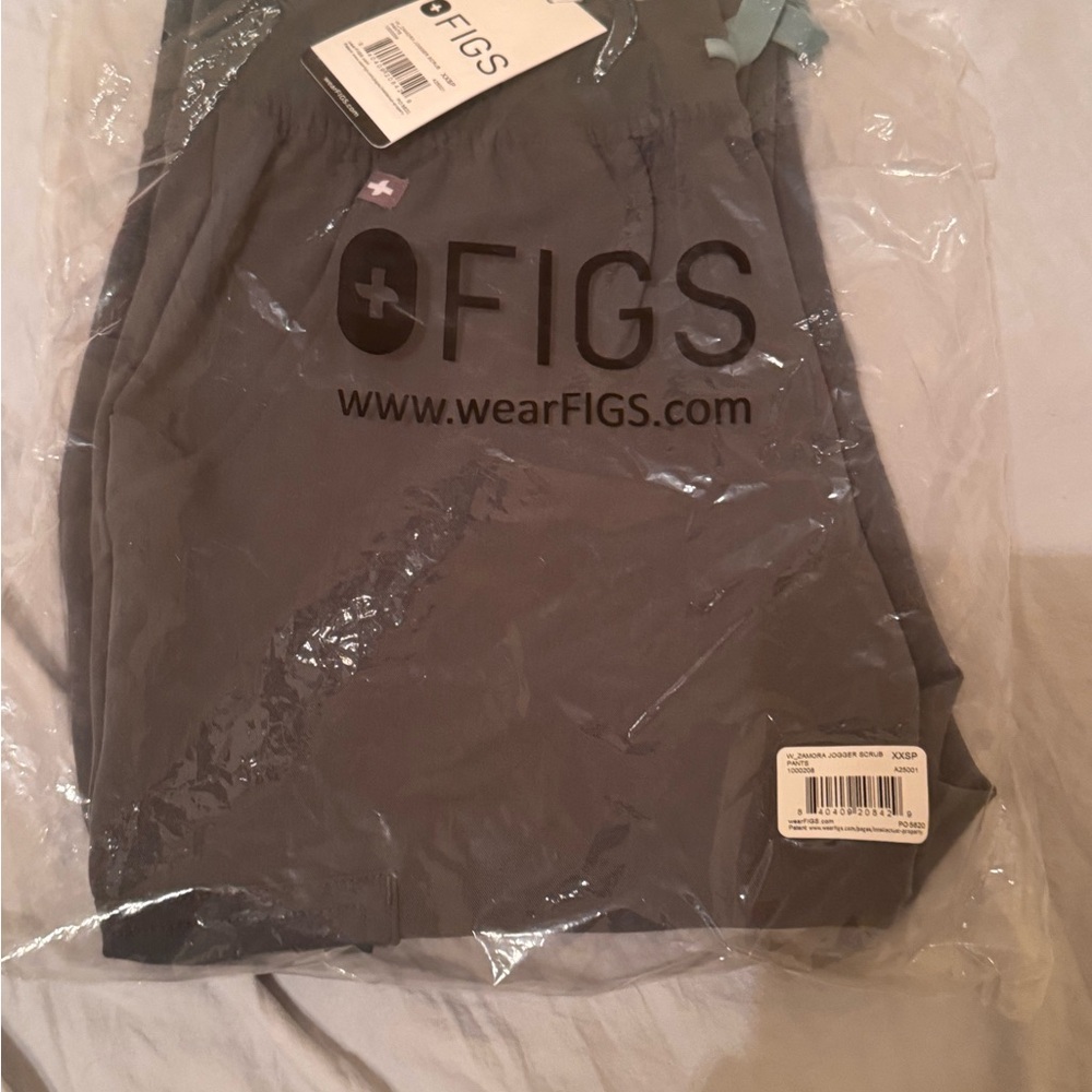 Figs bonsai green Zamora jogger Scrub Pants